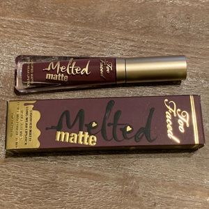 Too Faced Melted Matte lipstick💄- “Wine Not”